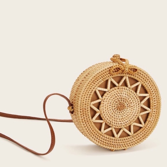 Handbags - ✨Boho Round handwoven Basket purse